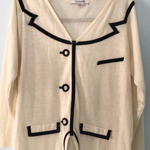 Forever 21 1980s style sweater, size large - Picture 3 of 7